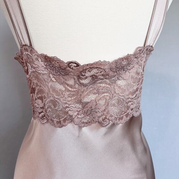 Christine Vancouver 100% Silk Long Nightgown With Lace Insets Sz Large - Picture 4 of 14